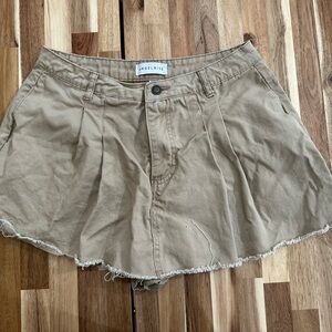 Angel Kiss pleated mini skort